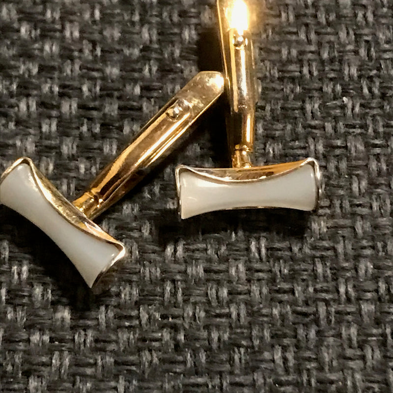 „Schmale Vintage Manschettenknöpfe in Gold mit Perlmutt“