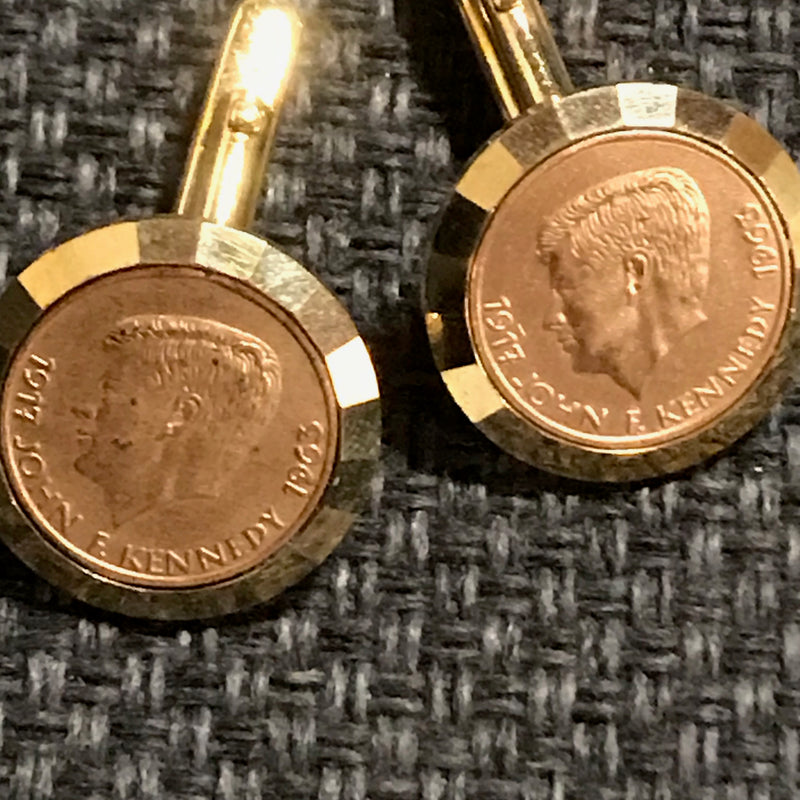 „Vintage Manschettenknöpfe mit historischem Münzmotiv“