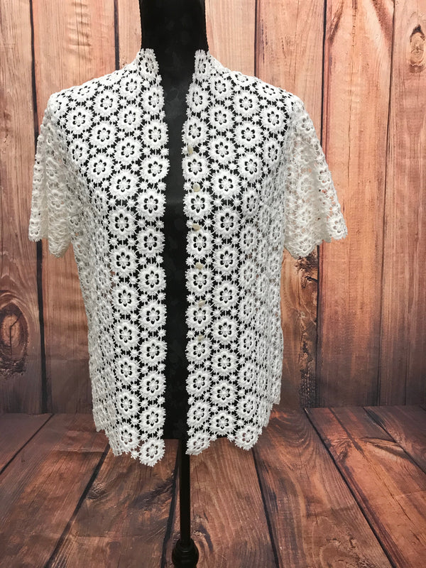 „Vintage Spitzenbluse creme Häkeloptik 70er Jahre Vorderansicht“