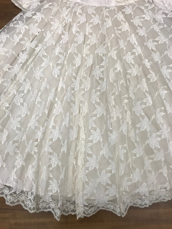 Original 50er/60er-Jahre Petticoat-Brautkleid aus Spitze – Gr. 34
