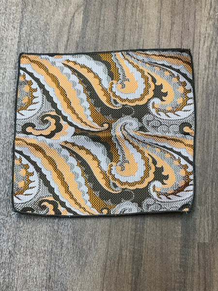 pochette de costume vintage unique 