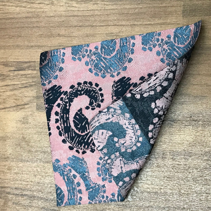 Vintage-Einstecktuch Unikat 22 x 22 cm