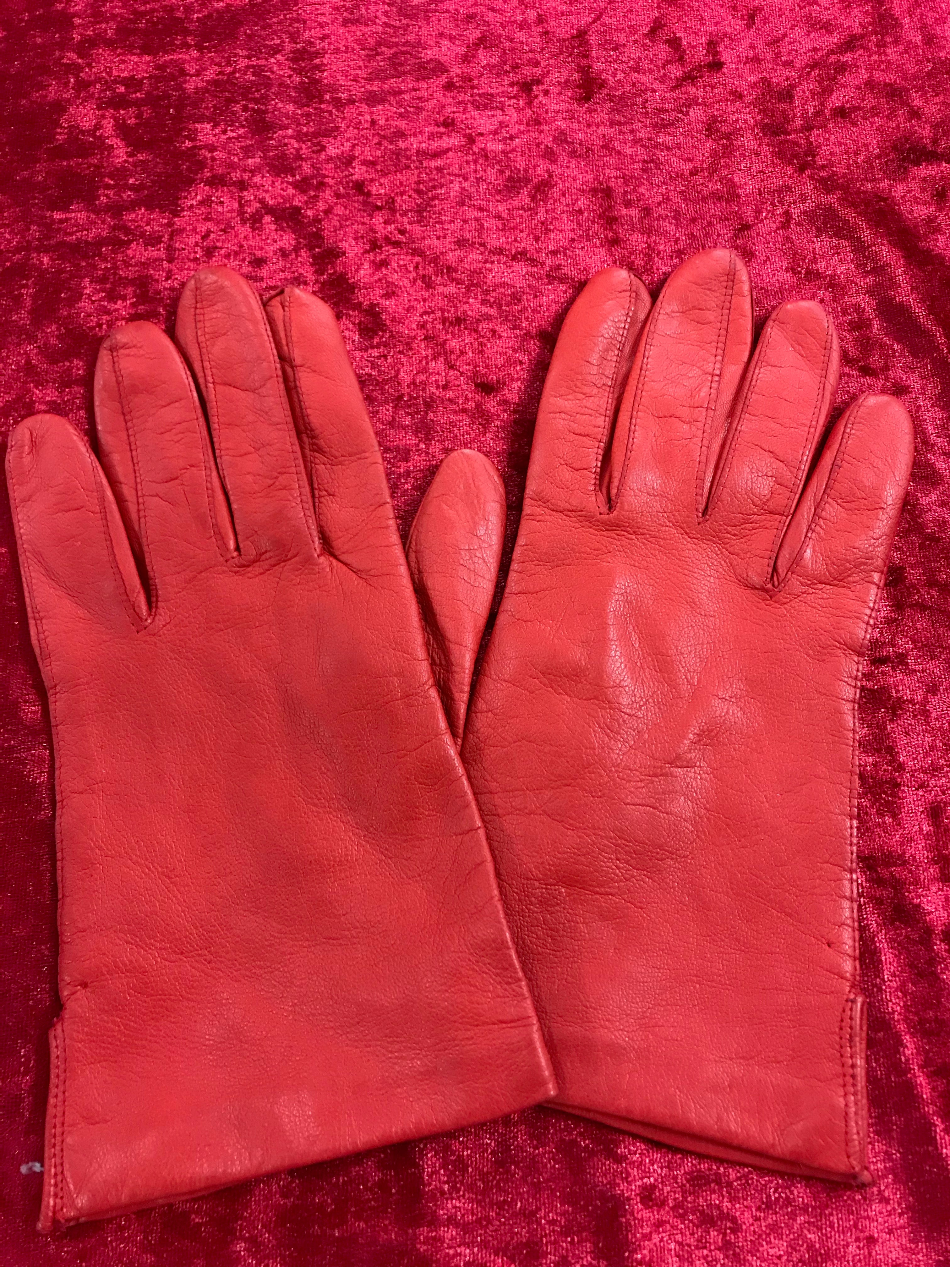 rote Damen Lederhandschuhe vintage