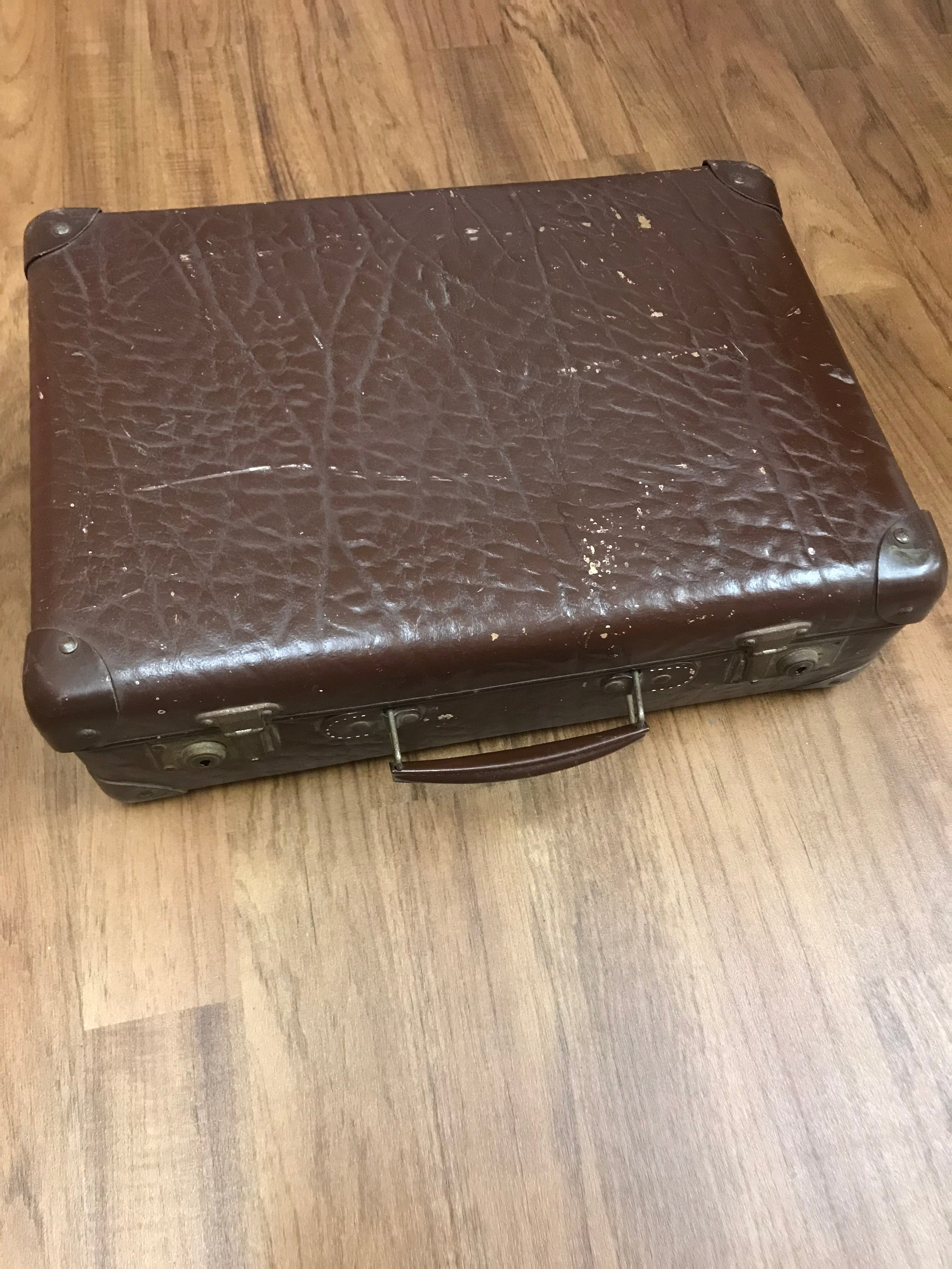 Vintage-Koffer, Secondhand Reisekoffer für Olftimerfahrer