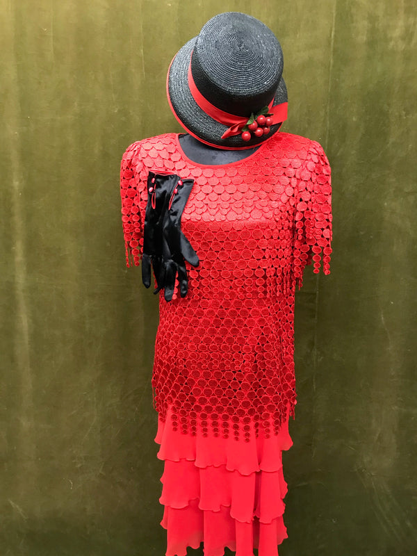 Vintage Mode 20er Jahre Kleid ca.Gr.42, rot, mit Hut und Handschuhen