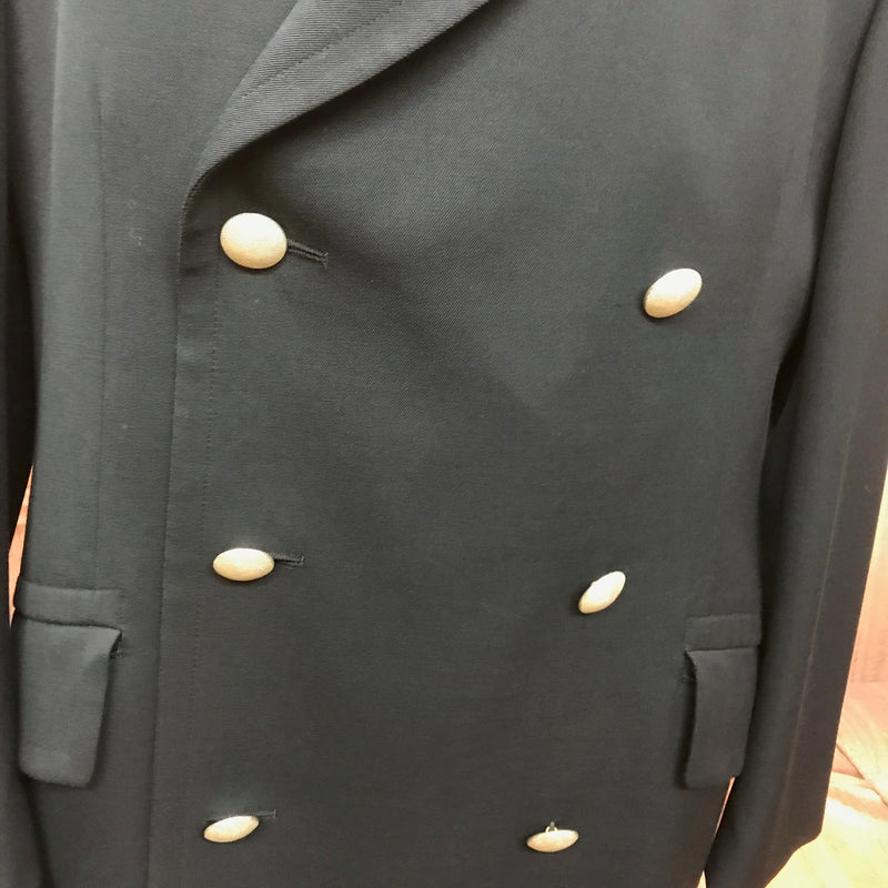 Uniform Vintage Mantel